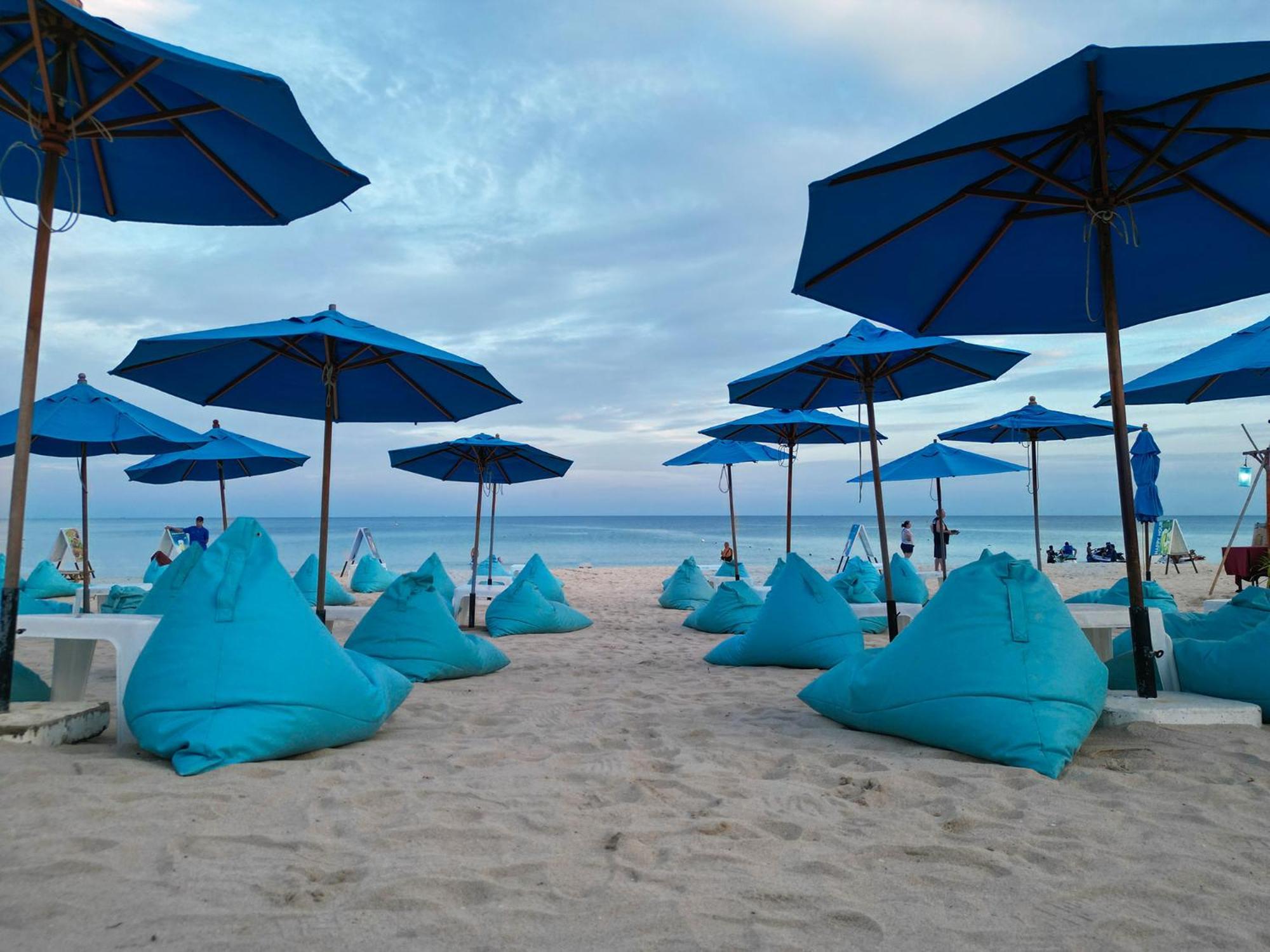 The Beachfront Hostel Amphoe Koksamui Exteriör bild
